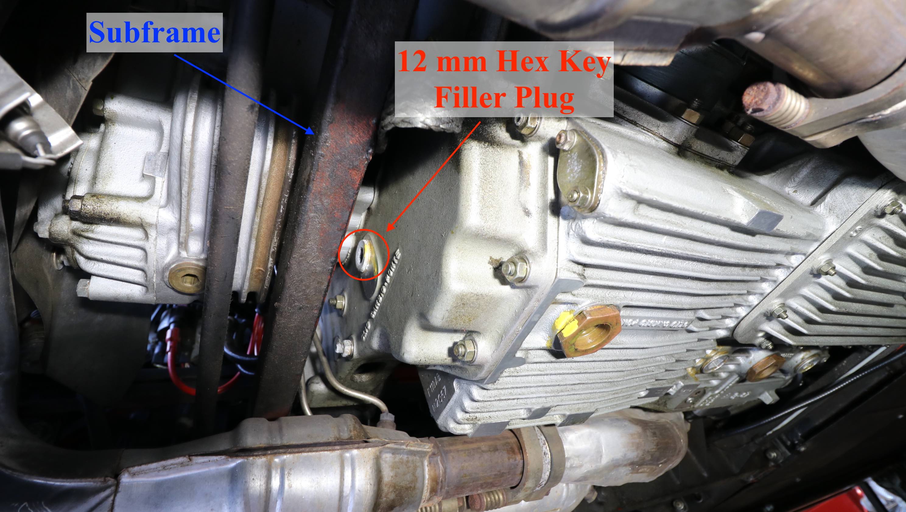 Gearbox filler plug on the Ferrari Testarossa oil sump